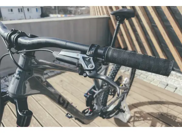 GT Sensor Carbon G2 Custom Sram X0 T-Type OVERENÉ