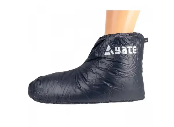 Yate perové papuče.