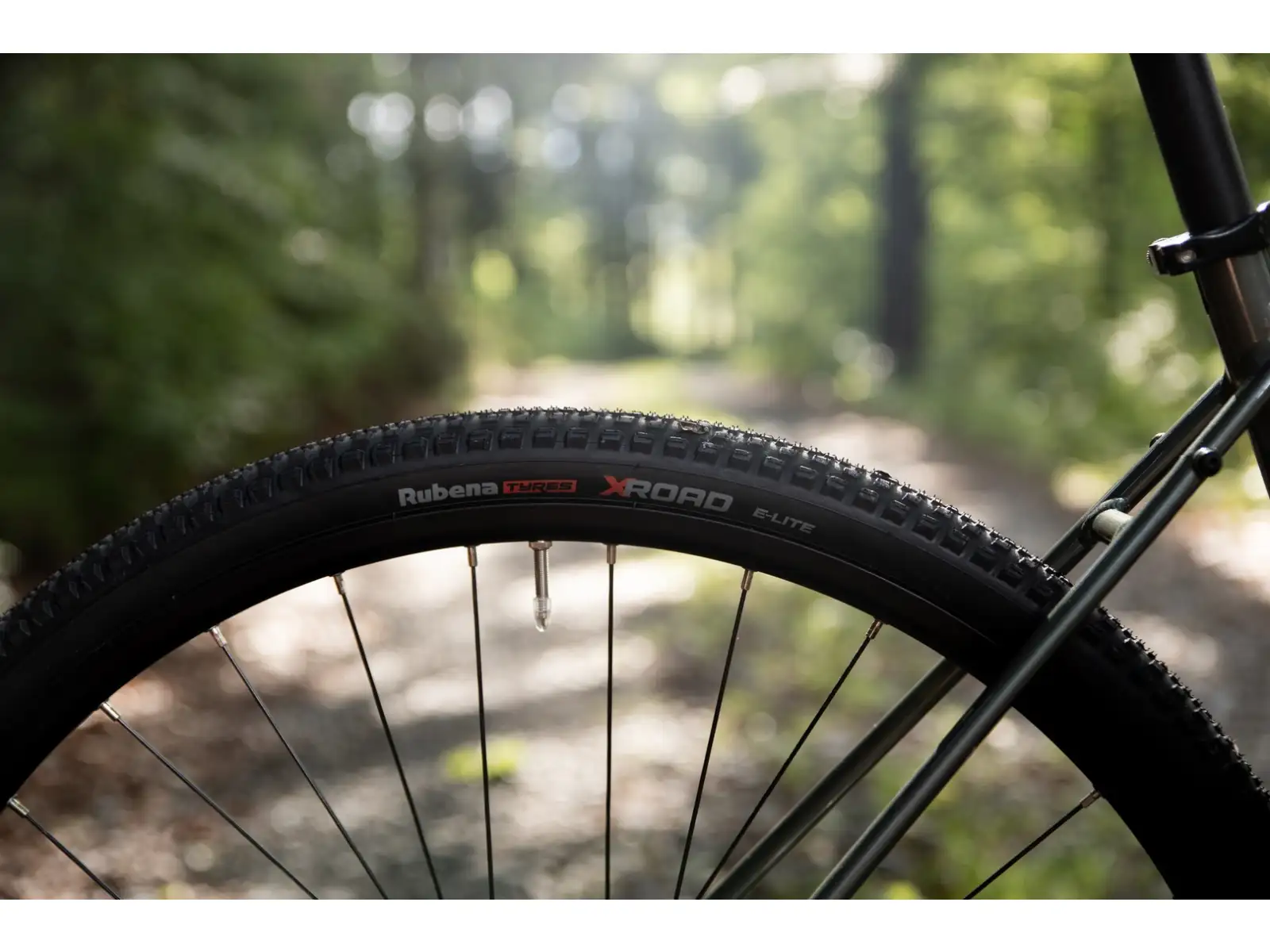 Rock Machine Lukk 40 gravel bicykel Gloss Granite Green
