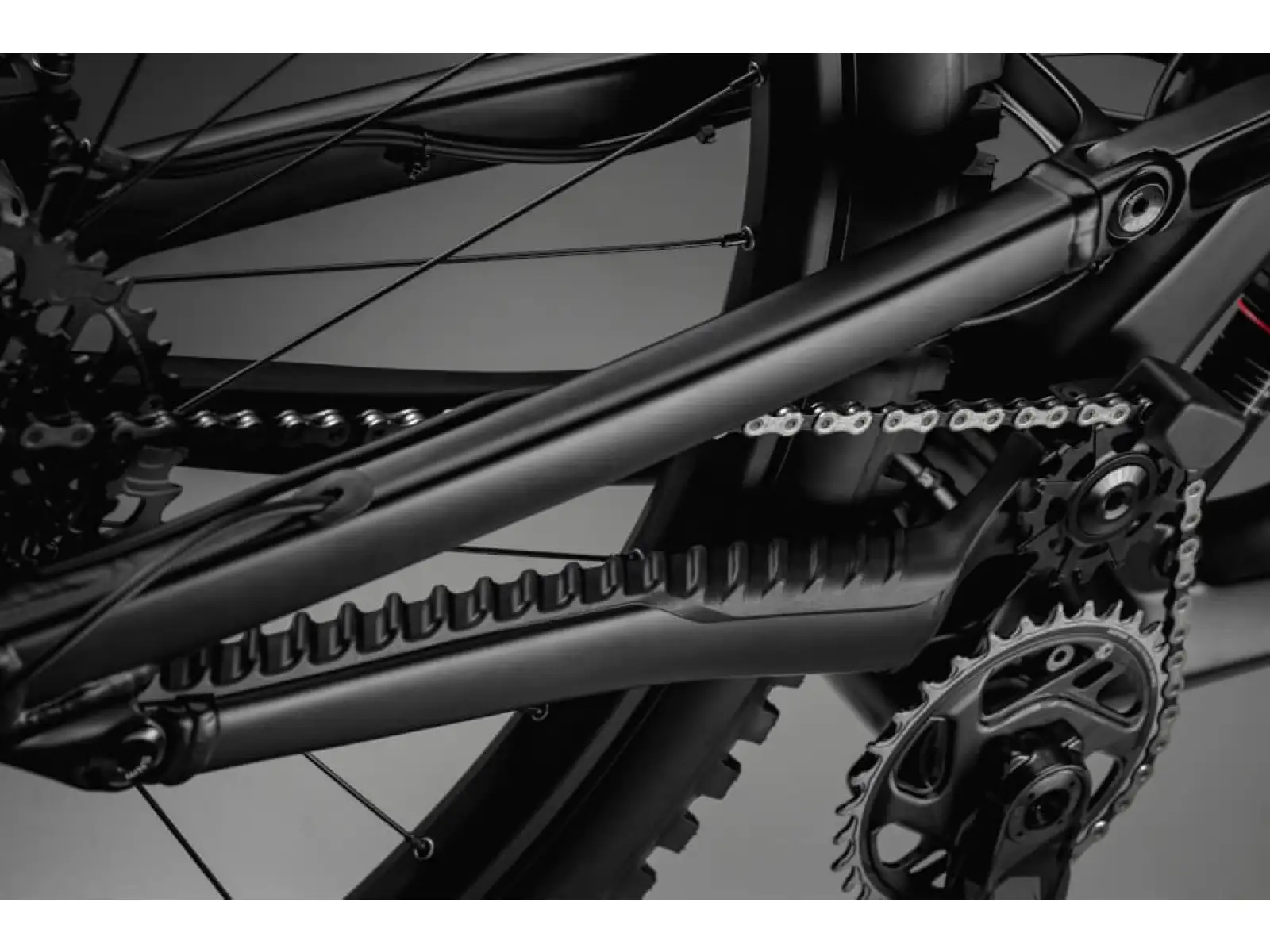 Horský bicykel GT Force Carbon Pro DGR