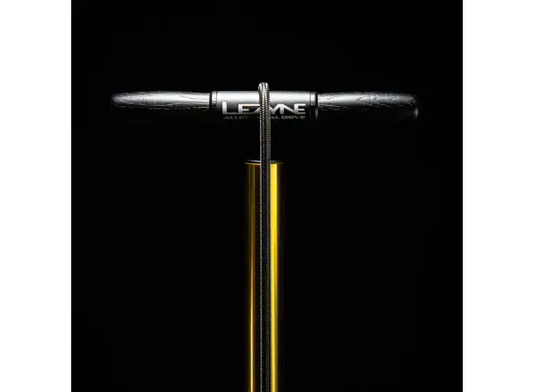 Lezyne 18K Digital Drive dielenská pumpa GOLD/BLACK