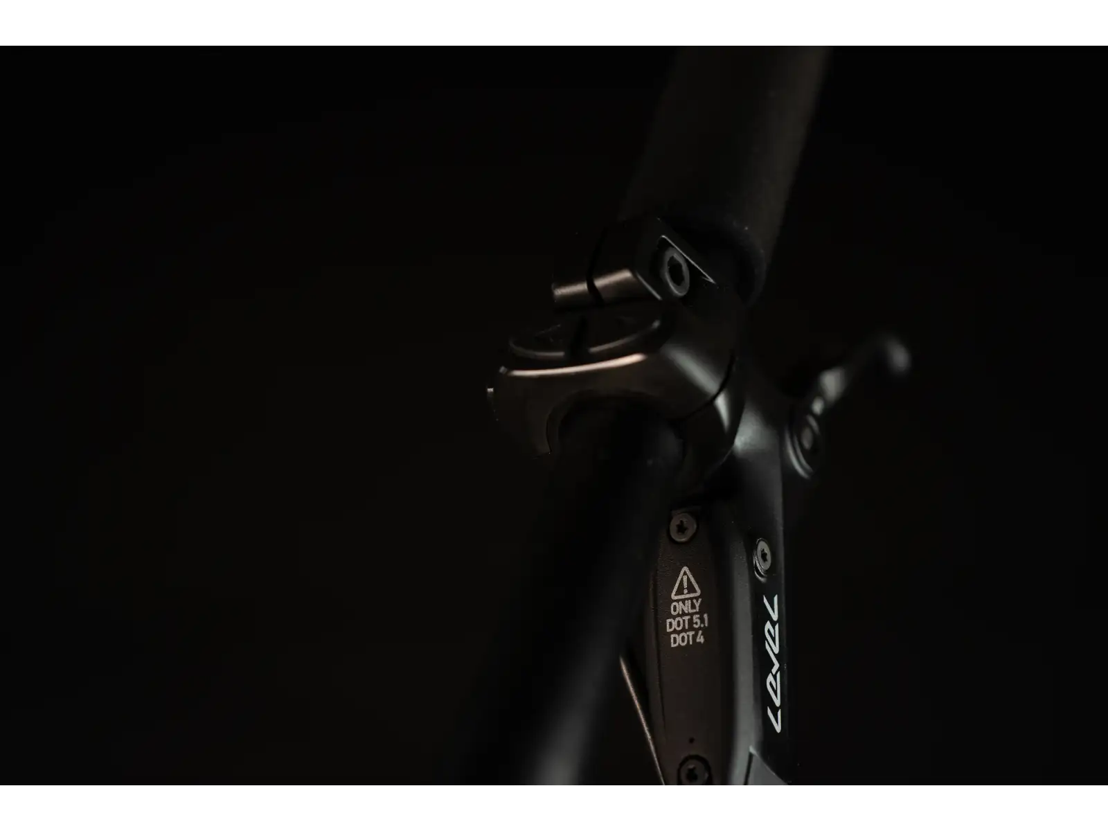 Crussis OLI Cross low 8.8-M krosový elektrobicykel