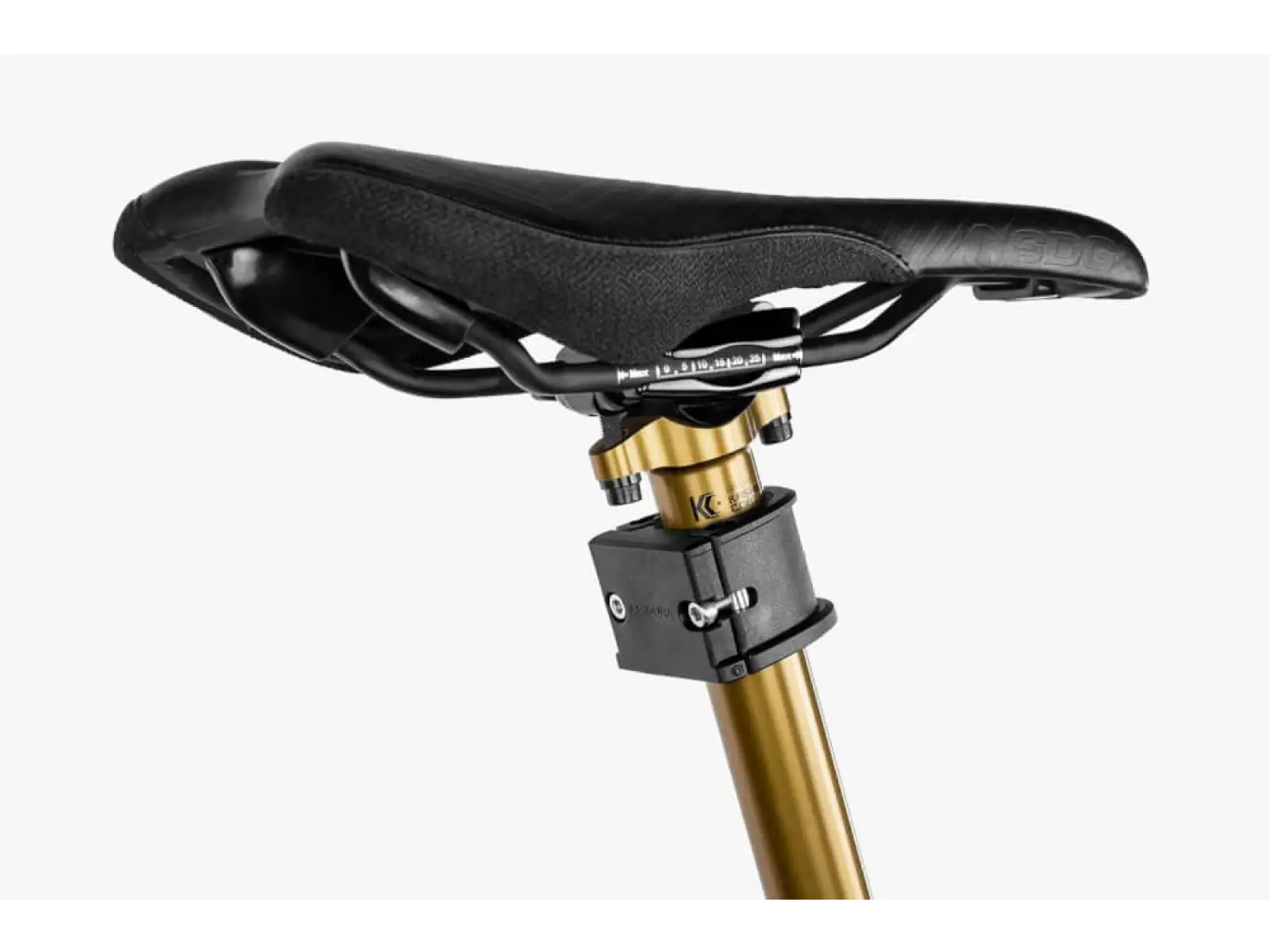 Apidura Backcountry adaptér na teleskopickú sedlovku čierna