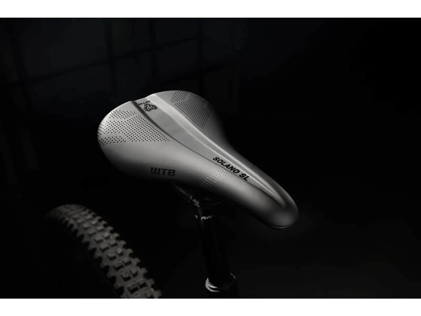 WTB Solano SL Fusion Form Carbon Medium sedlo čierna