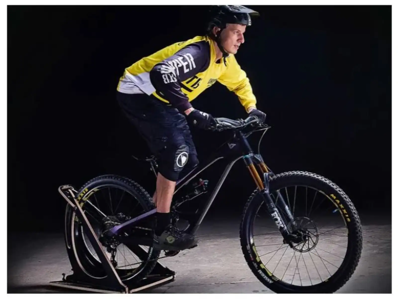 MTB Hopper Balance trenažér vyvažovania zadných kolies