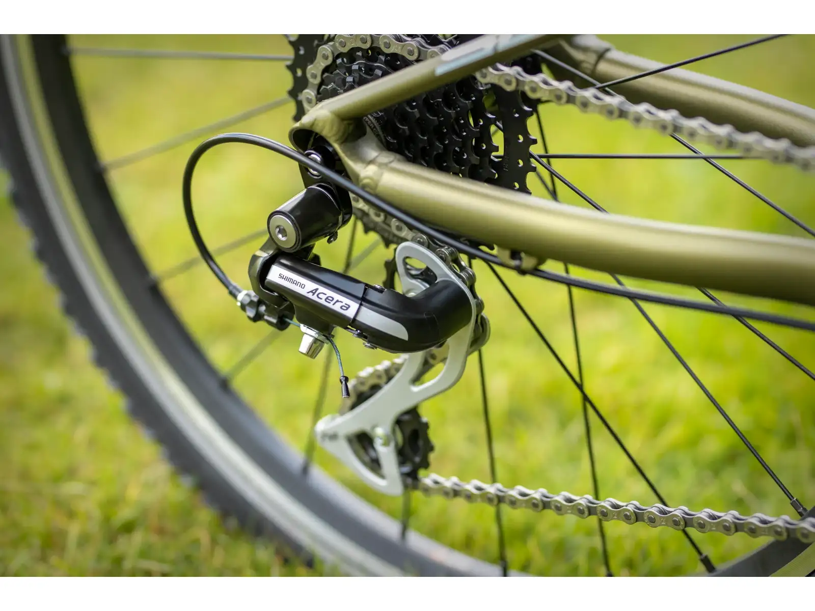 Superior F.L.Y. 24 VB Matte Olive Metallic/Hologram Chrome Detský horský bicykel