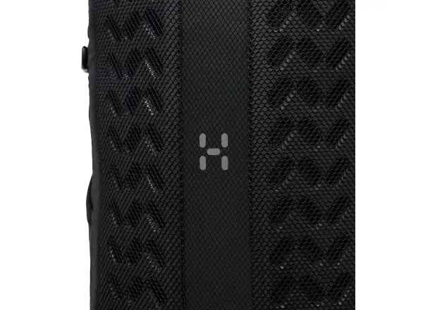 Haglöfs L.I.M Mountain Trail batoh 25 l True Black