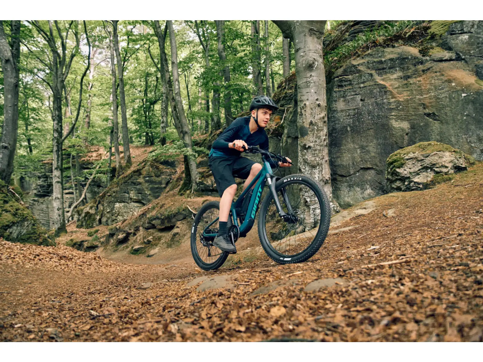 Giant Talon E+ Junior 26 detský elektrobicykel Deeplake