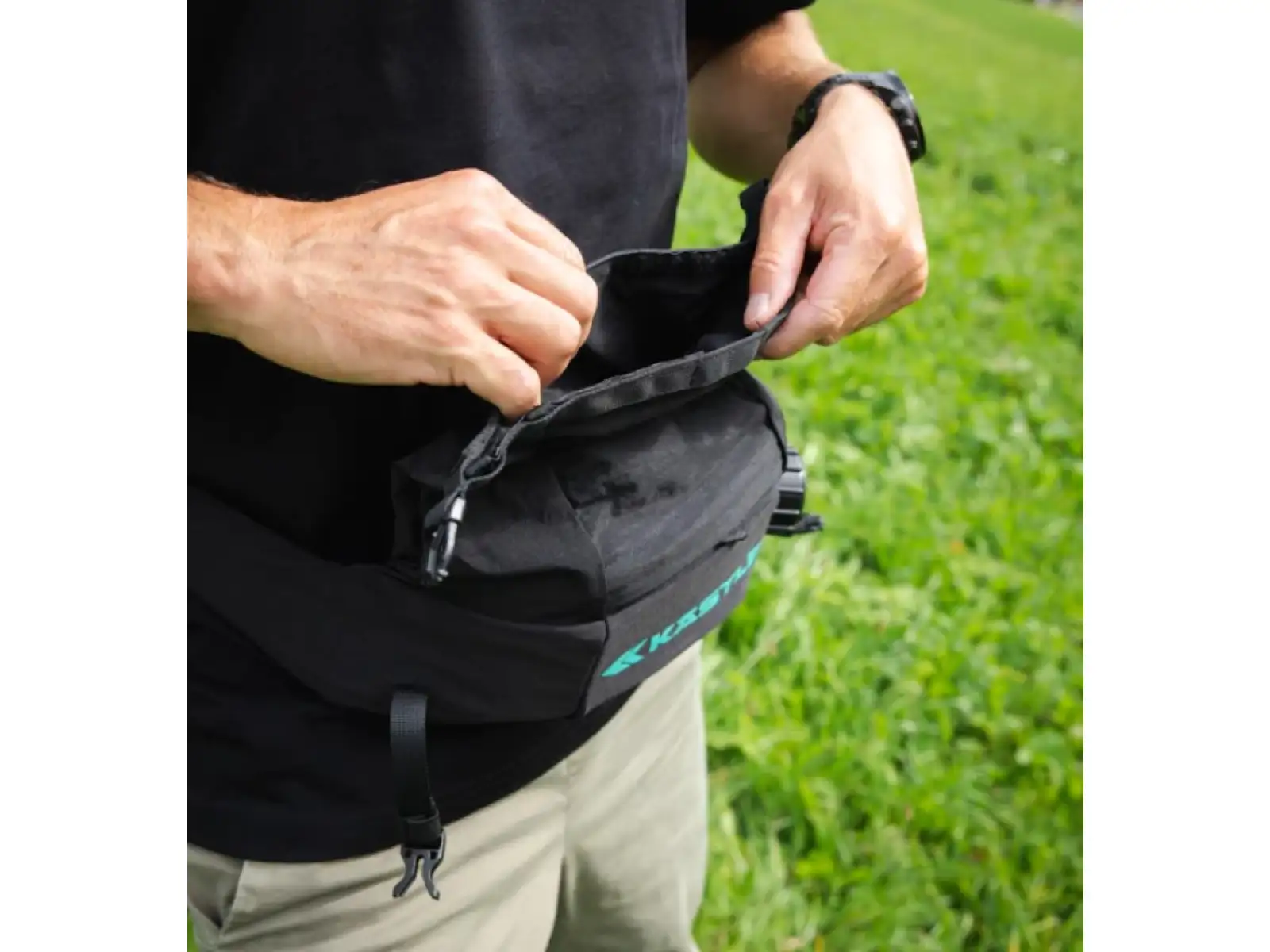 Kästle Thermo Hydration Belt 0,85 l ľadvinka čierna veľ. Uni