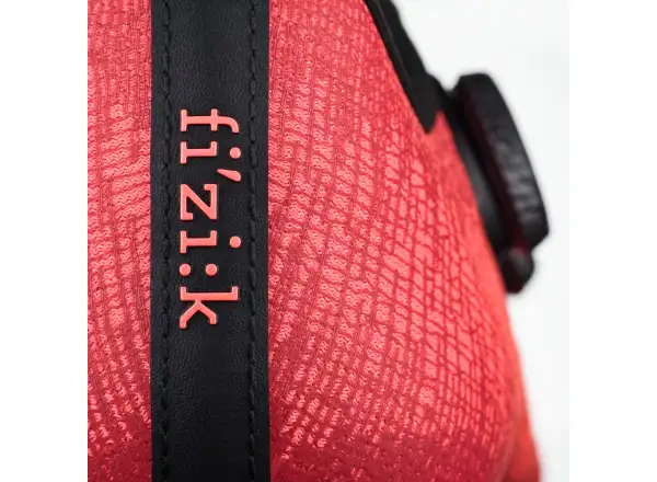 Fizik Vento Infinito Knit Carbon 2 cestné pánske tretry Coral/Black