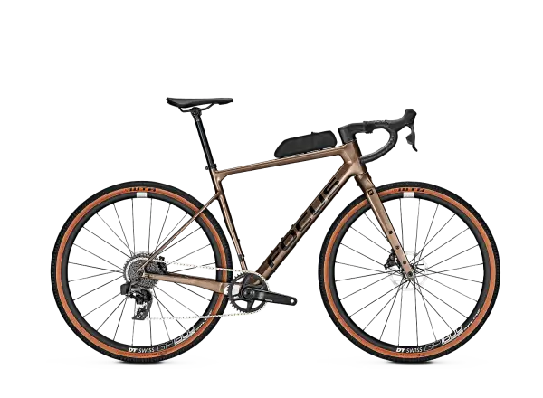 Focus Atlas 8.9 DI štýlový bicykel na štrk v farbe Goldbrown.