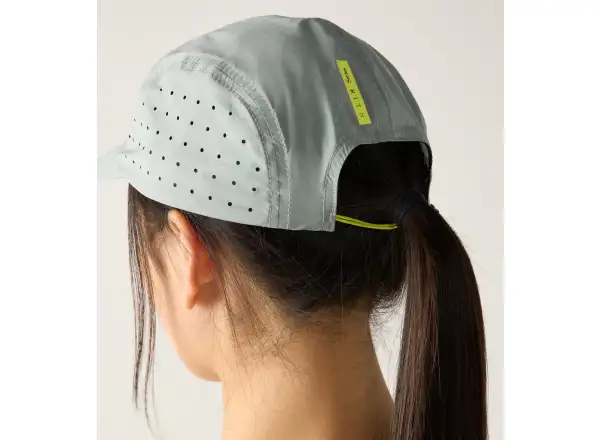 Haglöfs Pace šiltovka Dew Green