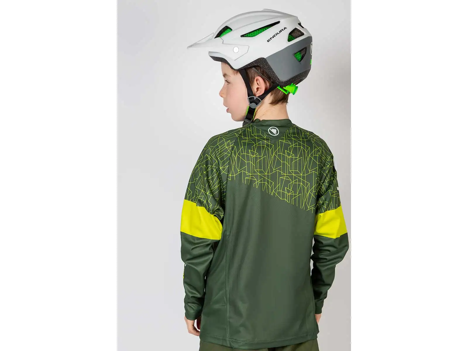 Prilba Endura MT500JR Youth biela