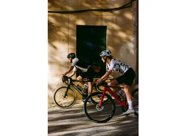 Cannondale Synapse Carbon 4 cestný bicykel Metallic Red