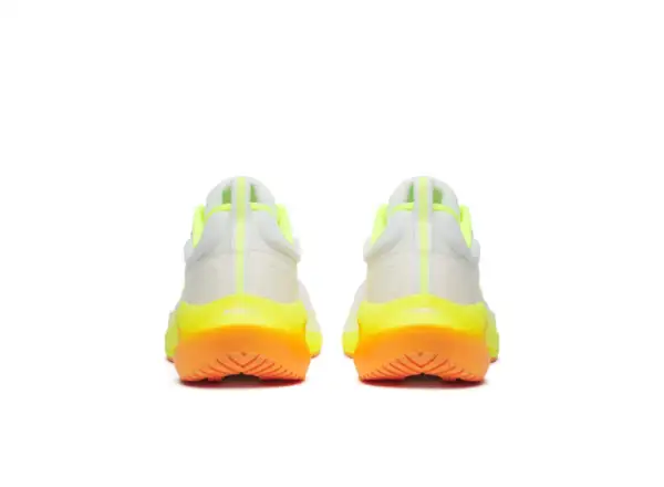 Saucony Surge pánska bežecká obuv White/Citron