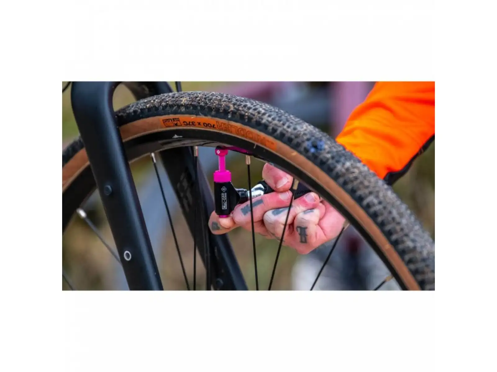 Muc-Off Inflater Kit Road CO2 pumpa