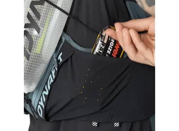 Dynafit Ultra 12 bežecká vesta Cinder/Black Out