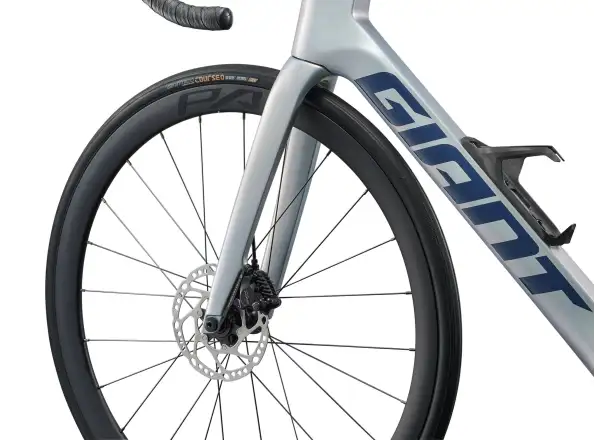 Giant Propel Advanced 2 cestný bicykel Supernova