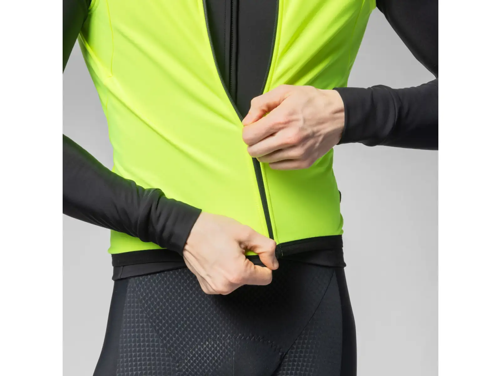 Alé PR-E Thermo 2.0 pánska cyklistická vesta Fluo Yellow