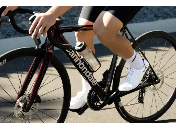 Cannondale CAAD 14 2 cestný bicykel Cherry Lacquer (CHL)