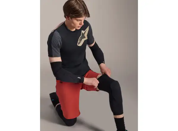 Alpinestars A-Motion Plasma chrániče kolien Black