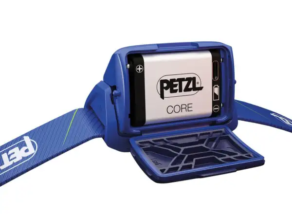 Petzl TIKKA CORE BLUE 2025 svietidlo modrá
