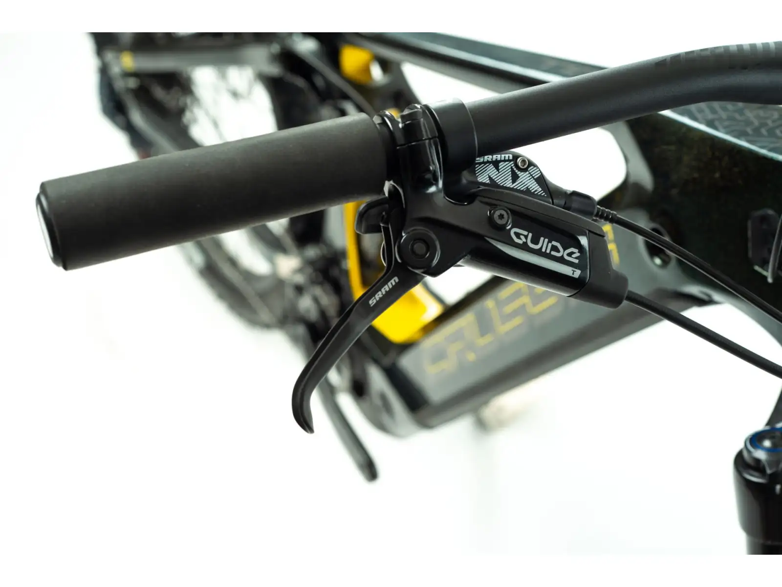 Crussis Full 12.9 celoodpružený elektrobicykel