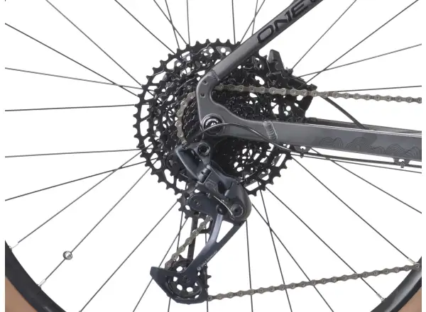 Crussis ONE-Largo 10.10-M (720 Wh) horský elektrobicykel