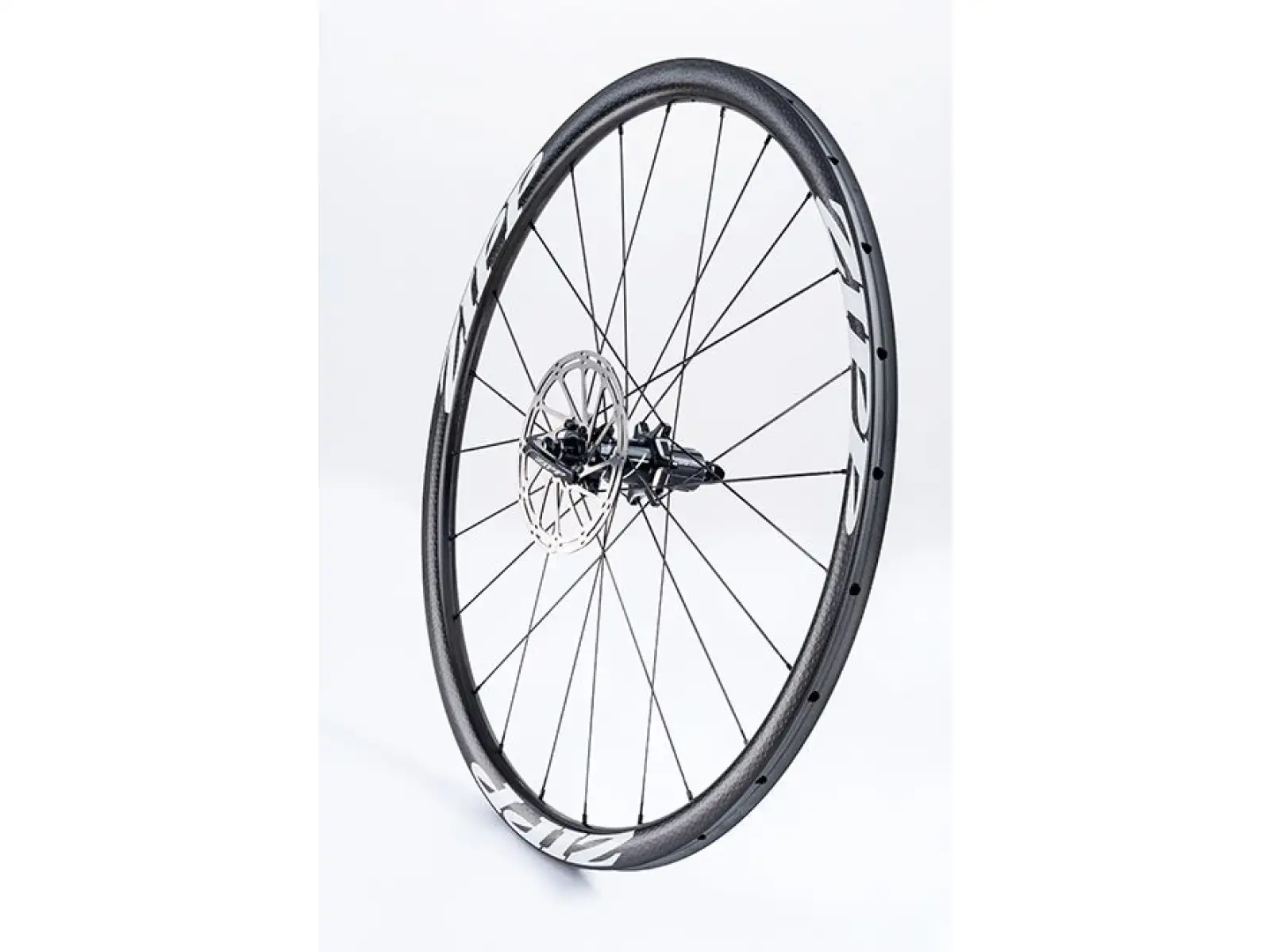 Zipp 202 Firecrest Carbon cestné vypletené koleso zadné biely polep