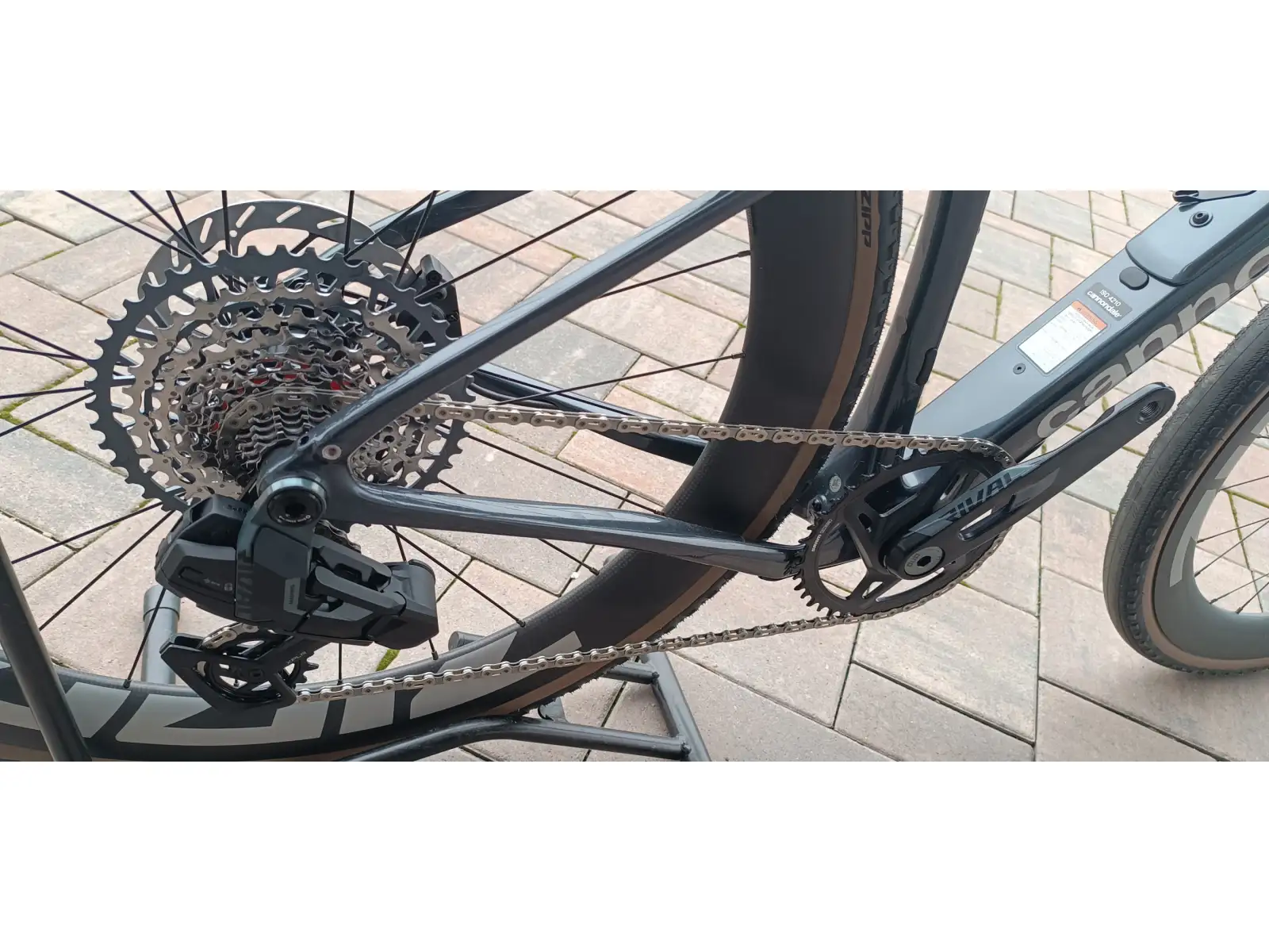Cannondale Topstone Carbon 3 gravel bicykel DTE Custom Lab PREVERENÉ