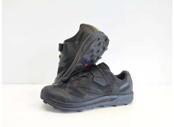Mavic XA Elite II MTB pánske tretry Black/Phantom/Black VYPREDANÉ veľkosť 42/UK 8