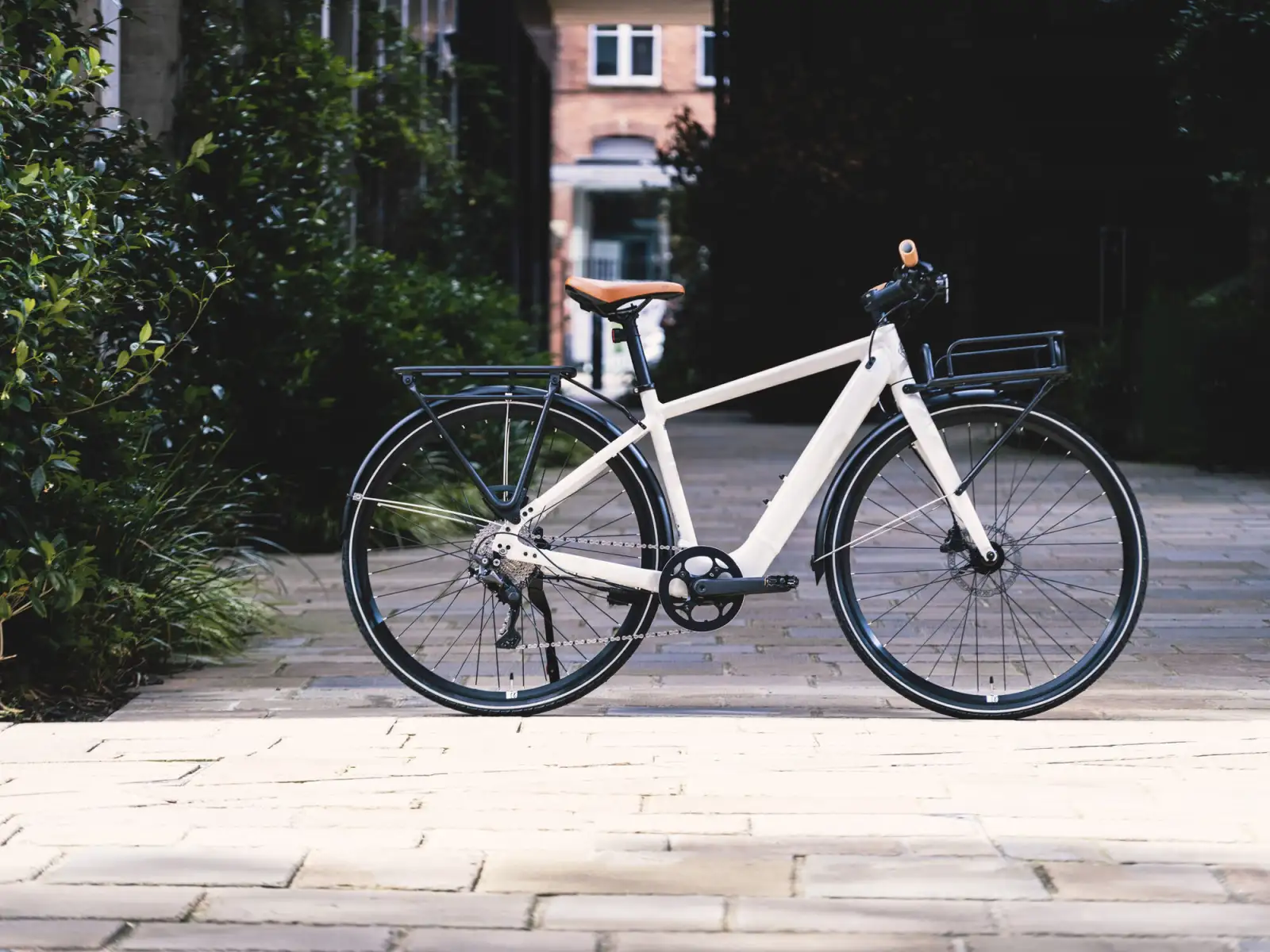 Momentum Voya E+3 mestský elektrobicykel Lunar