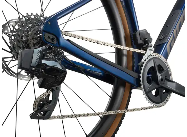 Giant Revolt Advanced Pro 1 gravel bicykel Ocean Twilight