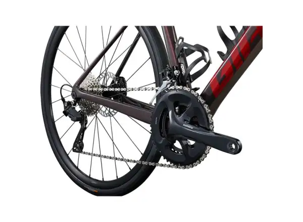 Giant Defy Advanced 2 S cestný bicykel Tiger Red