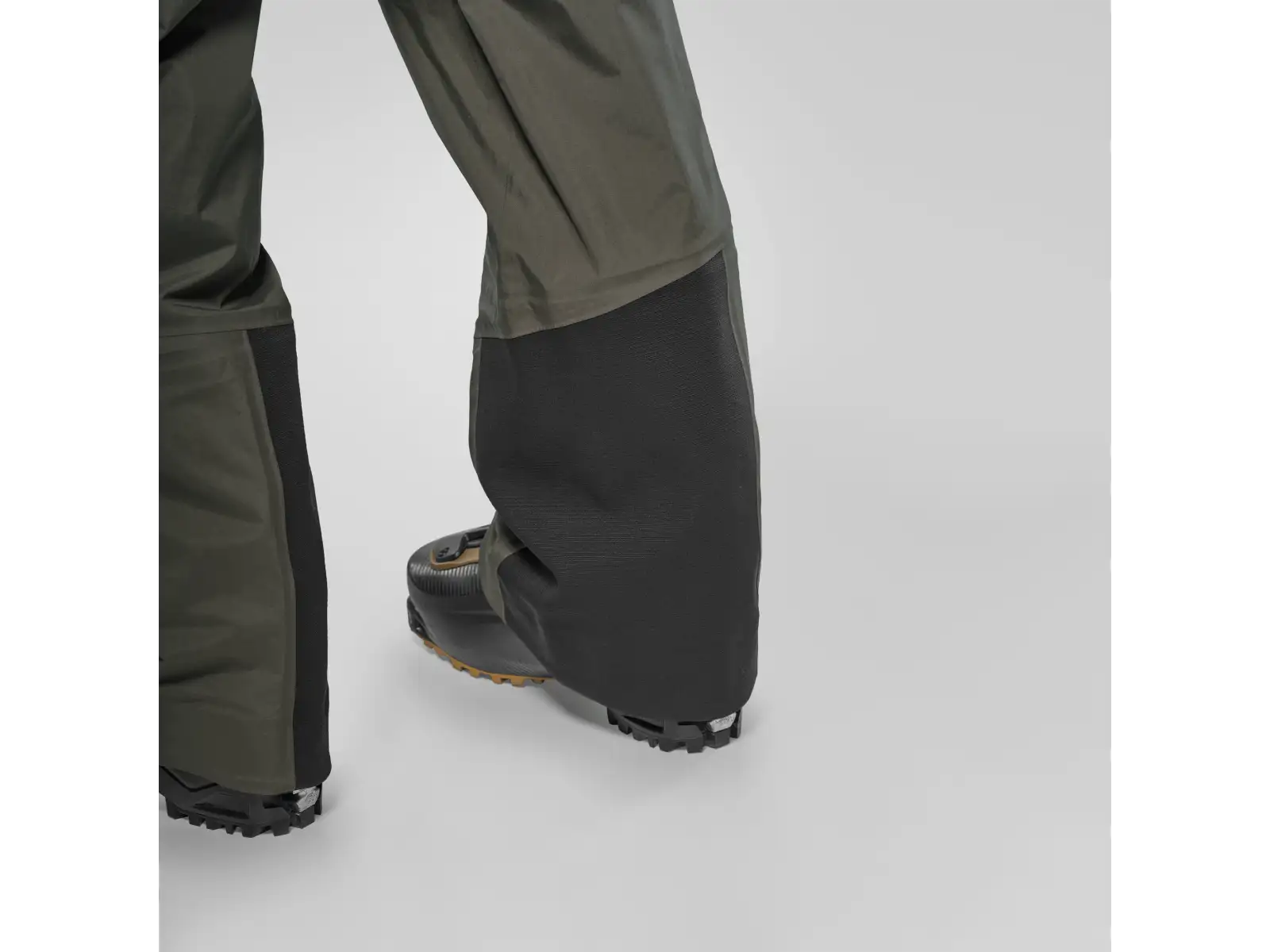 Salewa Sella 3L Powertex pánske nohavice Dark Olive