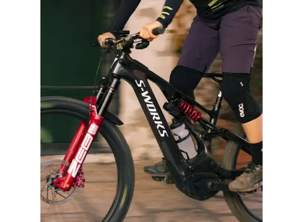 Evoc LS Flex Lite chrániče kolien