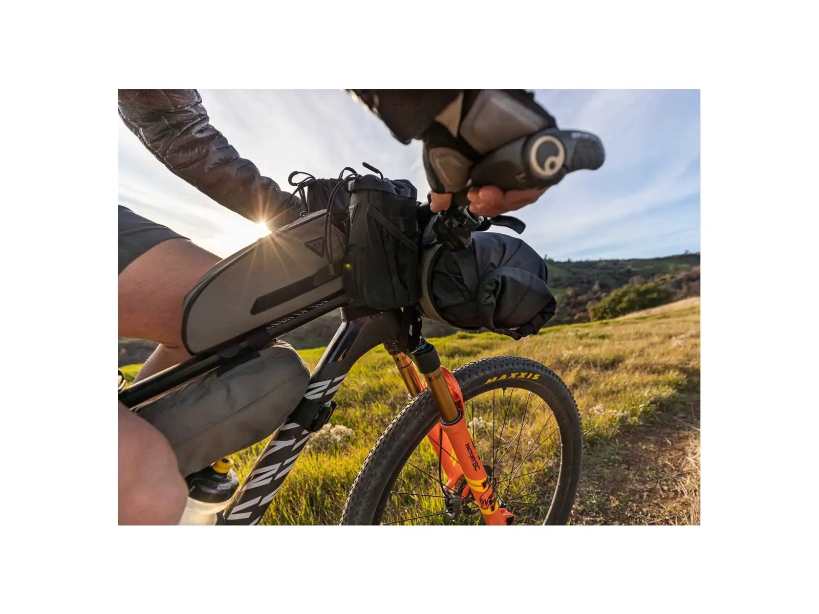 Topeak bikepacking Frontloader 8 l taška na riadidlá zelená