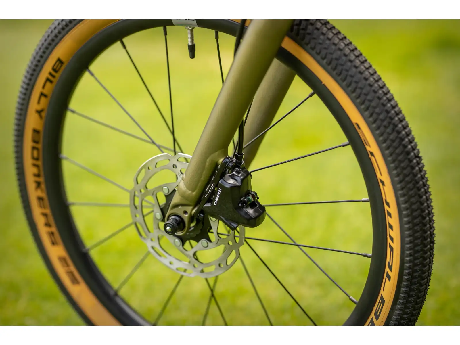 Superior F.L.Y. 20 DB Matte Olive Metallic/Hologram Chrome detský bicykel