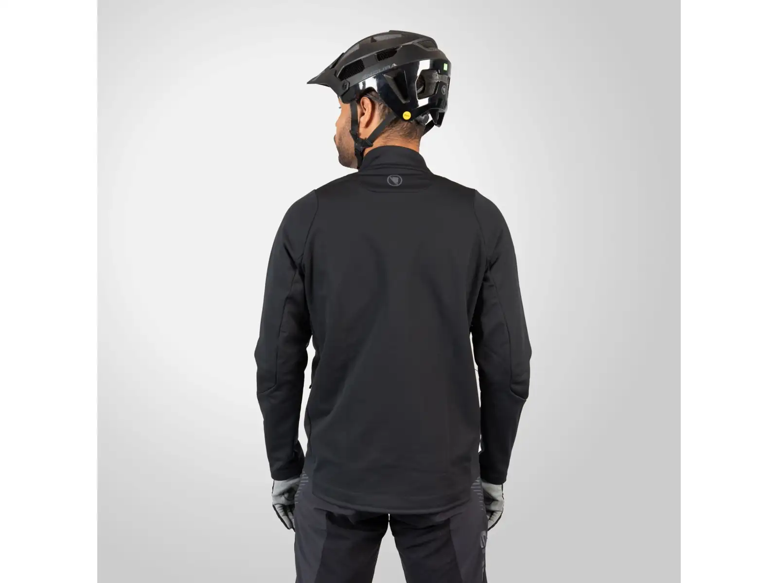 Endura SingleTrack Softshell pánska bunda Black