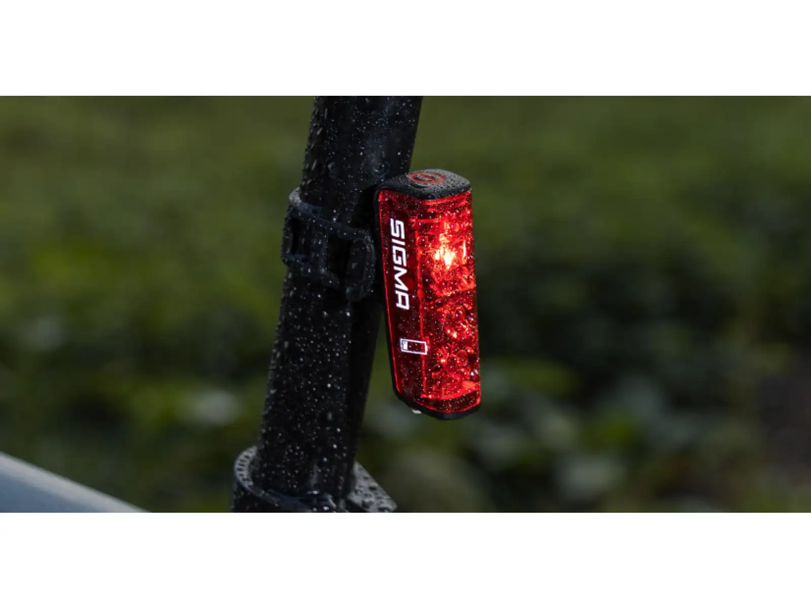 Sigma Sport Buster 400 + Blaze Flash sada svetiel predné a zadné