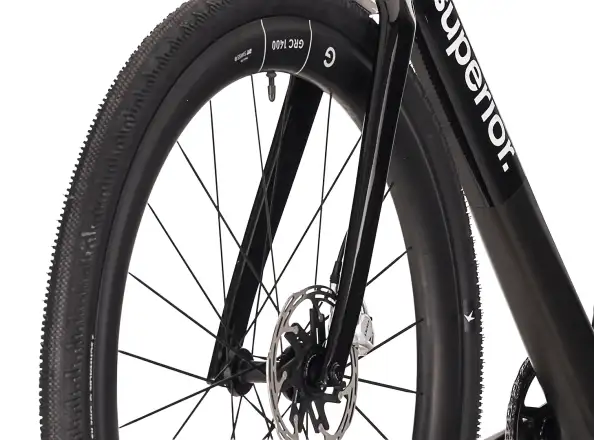 Superior XR 9.9 GR gravel bicykel Gloss Black/Carbon