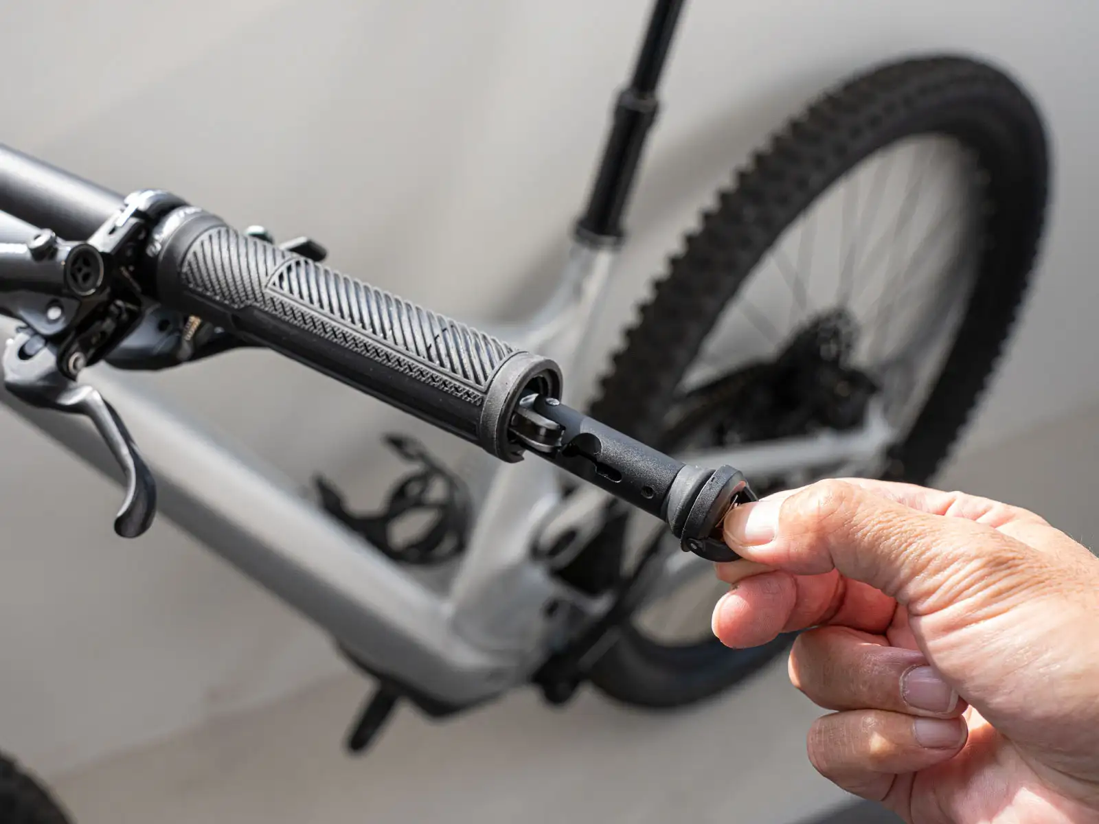 Topeak Plug'n Chain Tool 13S nitovač na riadidlá čierny