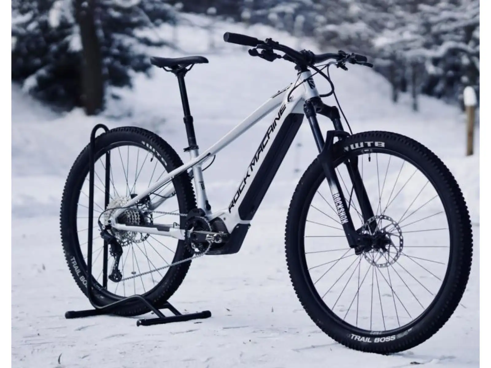 Horský bicykel Rock Machine Blizz e60-29 Gloss Silver/Black
