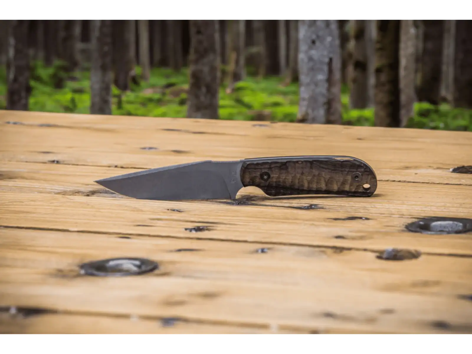 TB Outdoor Cammandeur G10 Nož čierna