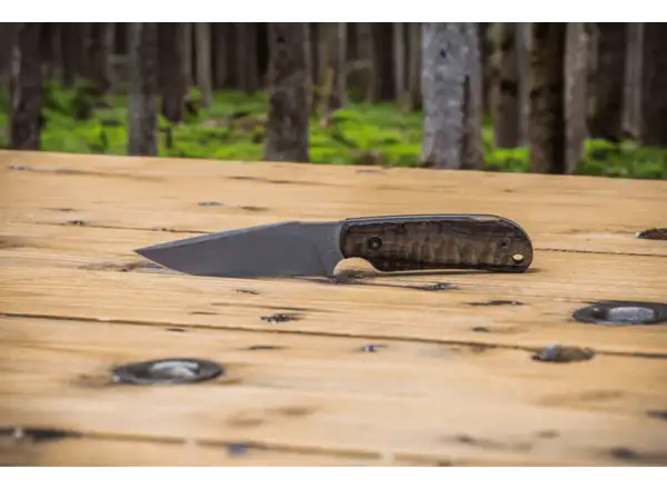 TB Outdoor Cammandeur G10 Nož čierna