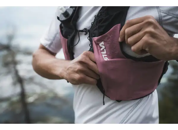 Silva Strive Fly bežecká vesta Black