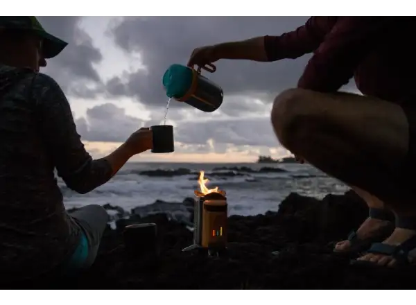 BioLite CampStove 2+ varič na tuhé palivo