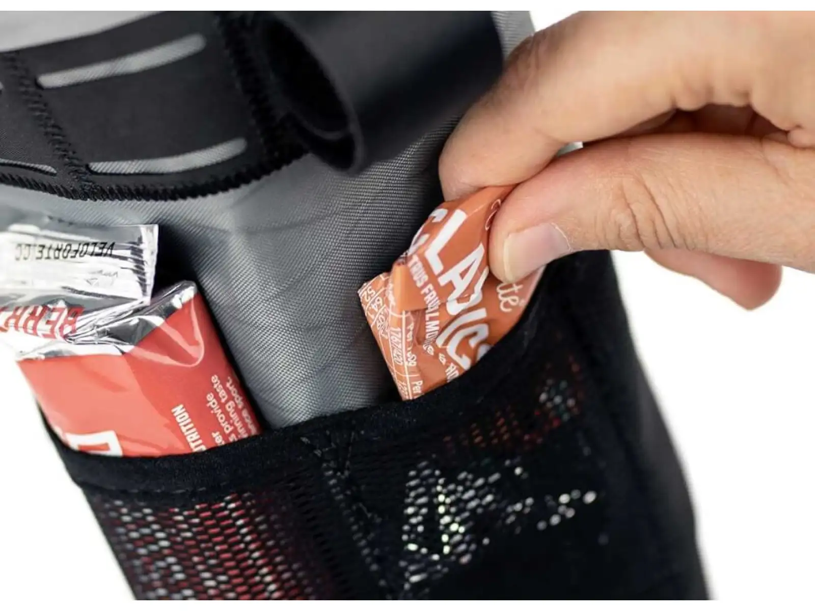 Apidura backcountry food pouch taška so sieťkou na riadidlá 1,2 l
