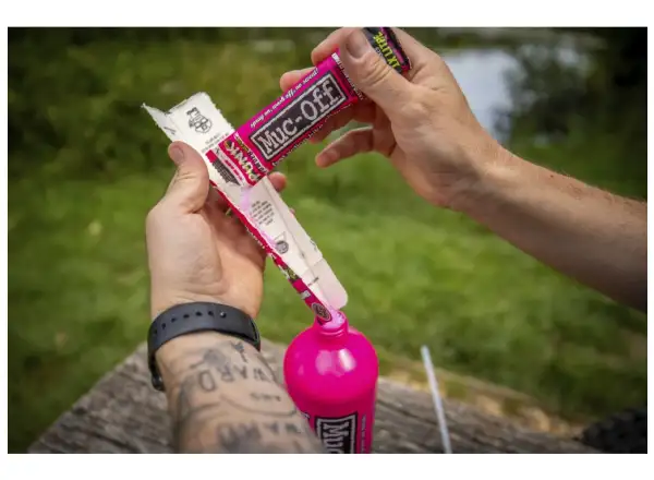 Muc-Off Punk Powder čistič 4ks