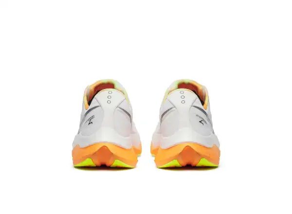 Saucony Endorphin Speed 4 pánska bežecká obuv White/Peel